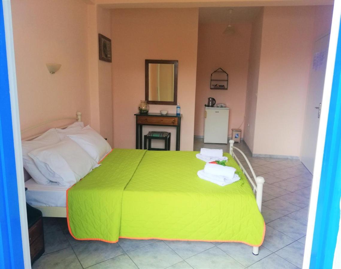 Elli Rooms Патитири Экстерьер фото