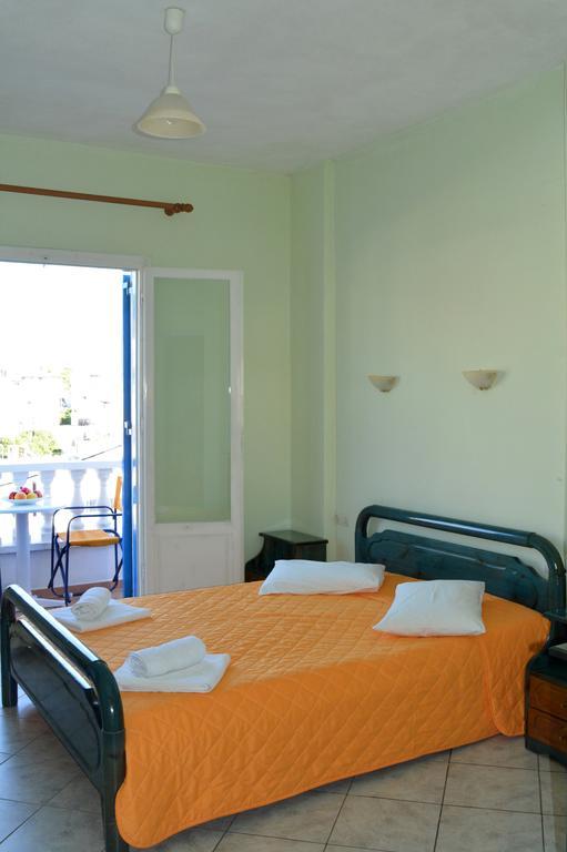 Elli Rooms Патитири Экстерьер фото